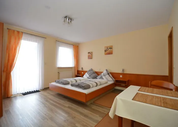 Weingut***pension Günther Scholtes 3* Leiwen